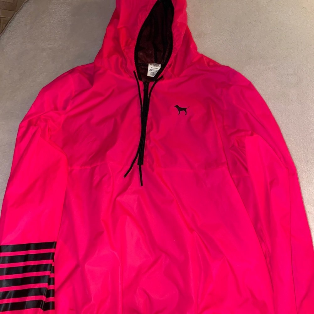 Pink VS windbreaker💕